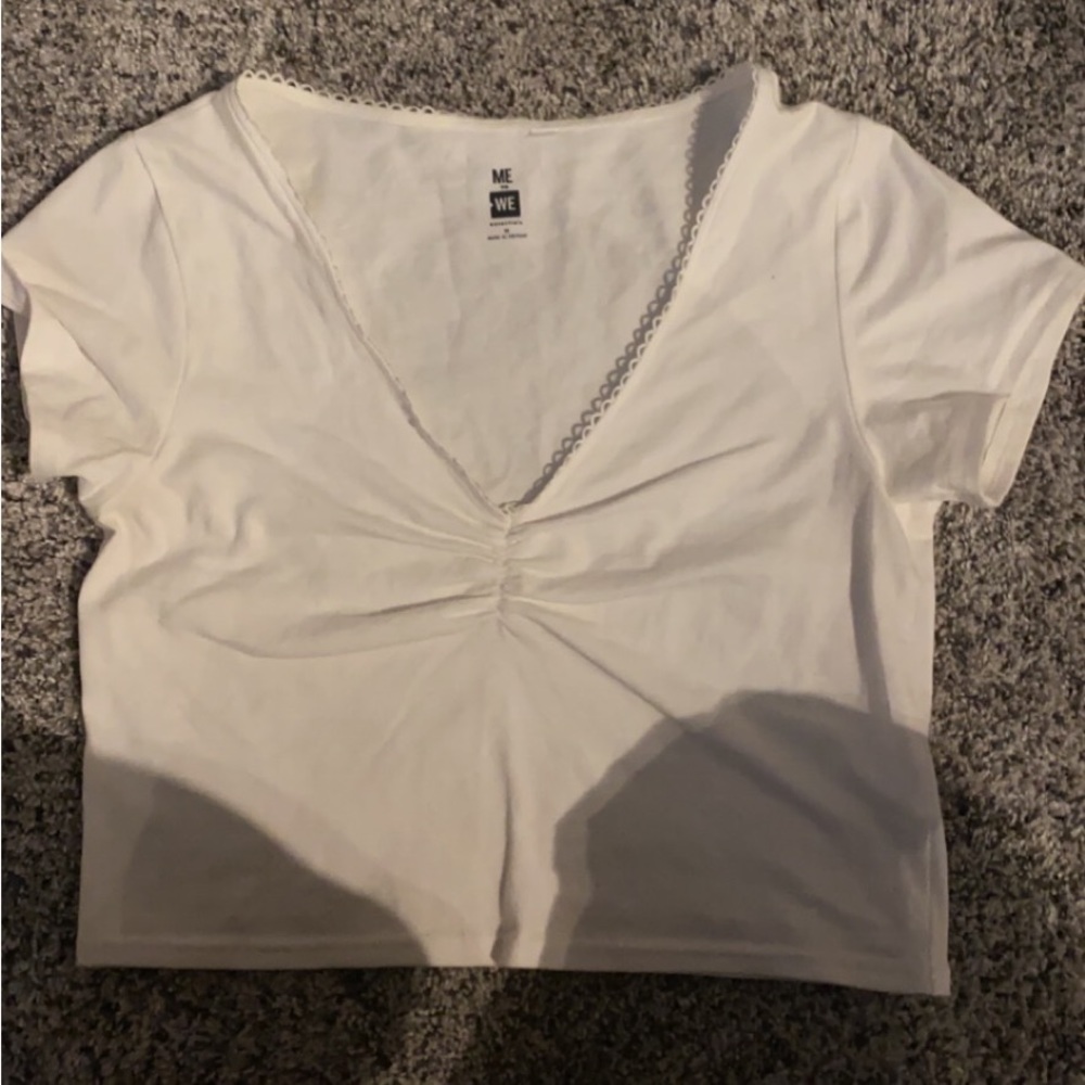 White v neck top